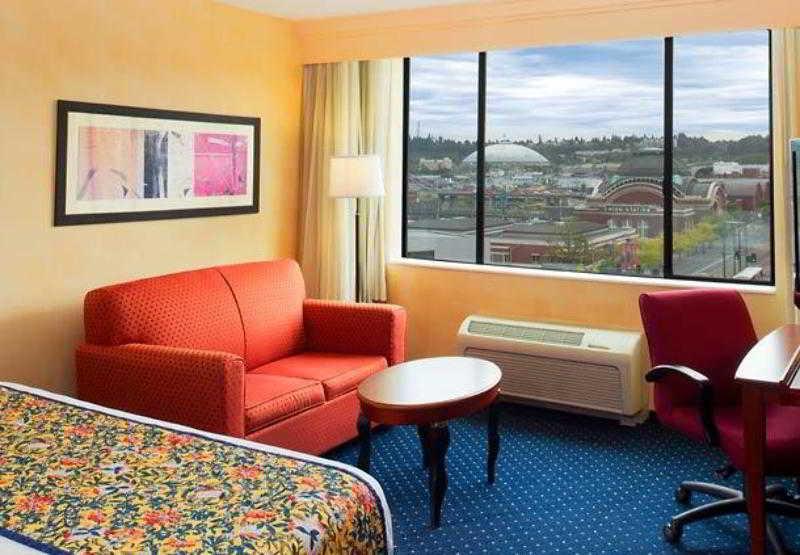 Courtyard Tacoma Downtown Hotell Rom bilde